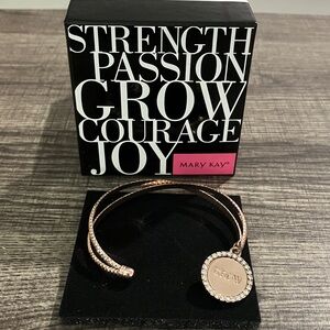 Mary Kay Elegant Rose Gold Bracelet with “Grow” Charm